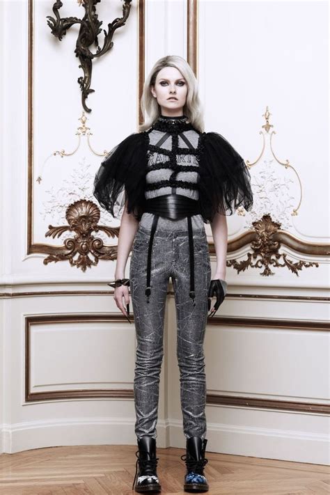 Moda Operandi Punk Collection – D&G, Givenchy & Balmain